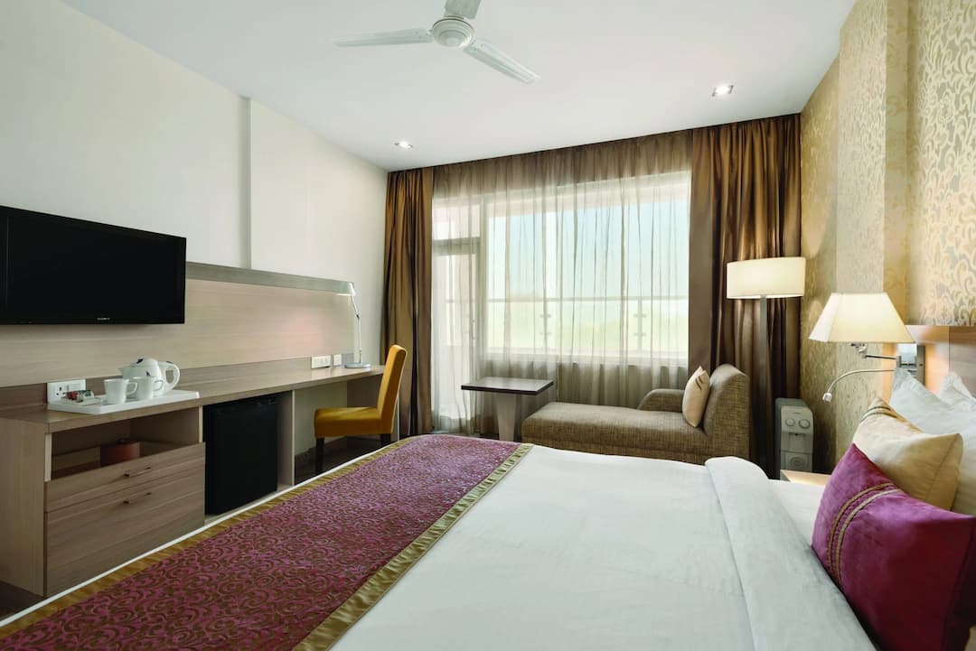 Days Hotel Neemrana
